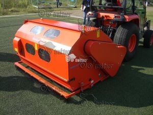 Машина для чистки искусственного газона Wiedenmann TERRA CLEAN 160 - купить по лучшей цене в Москве